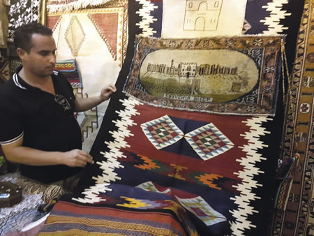 DamaFairAleppoHandicraft.jpg